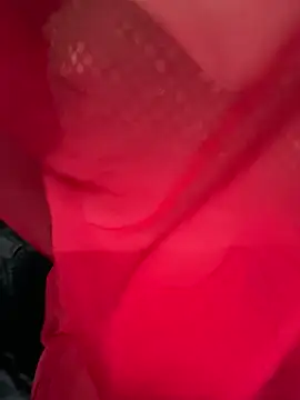 Snapshot of LuscousPussy chatting on 02-19-25, 06:32 LuscousPussy online show from 02-19-25, 06:32