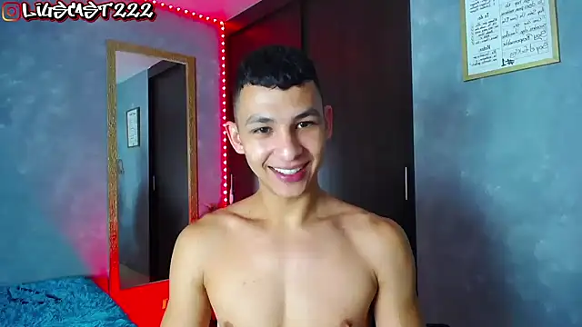 Snapshot of liuscast22 chatting on 03-16-25, 05:25 liuscast22 online show from 03-16-25, 05:25
