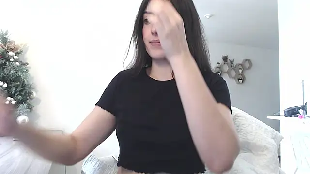 MIYESSI online show from 02-15-26, 05:12