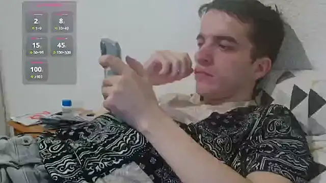 Tombgy07 online show from 04-09-26, 06:58