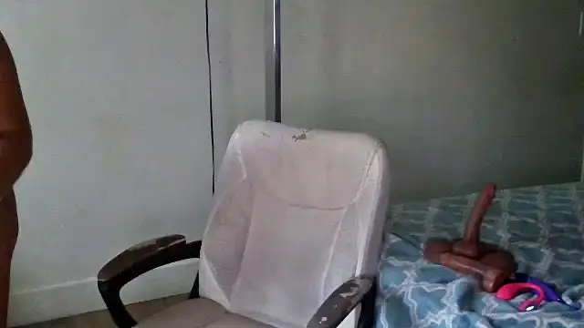 YasmineMinaj online show from 07-11-26, 09:15