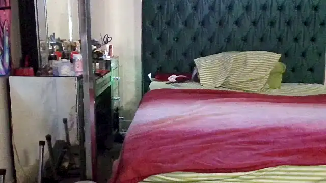 YasmineMinaj online show from 11-02-25, 06:46