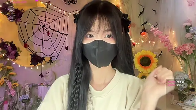 Your-Sunshine online show from 10-24-25, 04:06