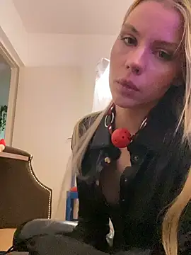 KittyKatyDream online show from 05-07-26, 01:36