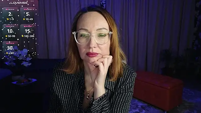 Snapshot of LybovNTV chatting on 03-19-25, 01:32 LybovNTV online show from 03-19-25, 01:32