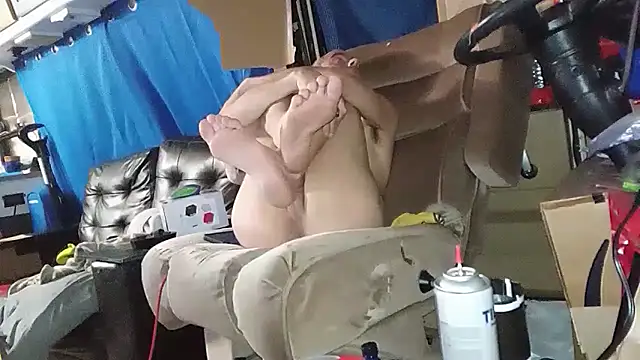 JunkieLiLMethWhore online show from 02-25-26, 02:45