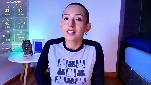 tati cardenas online show from 07-21-26, 04:47
