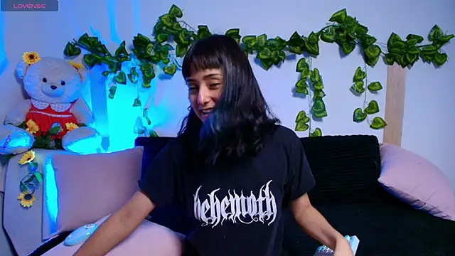 tati cardenas online show from 11-28-25, 04:56