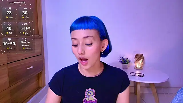 tati cardenas online show from 04-12-26, 04:27