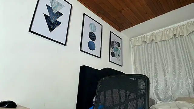 sam her online show from 11-02-25, 01:54