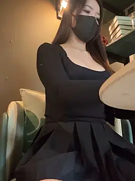 Jessical online show from 10-19-25, 03:42