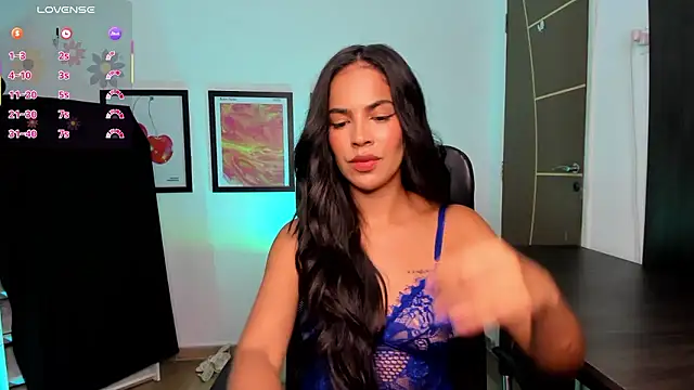 camille-rose online show from 11-10-25, 08:14