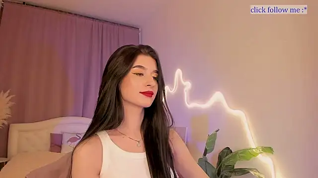 LauraCoy online show from 02-26-26, 08:31