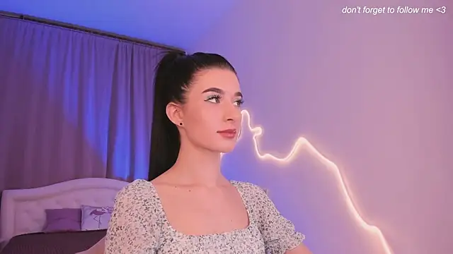 LauraCoy online show from 06-02-26, 09:48