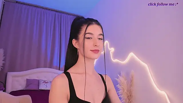LauraCoy online show from 05-31-26, 09:26