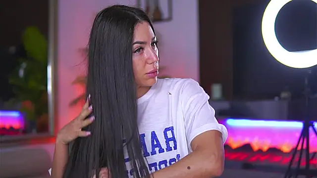 Abbela White online show from 04-14-26, 05:56