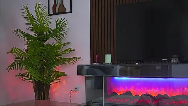 Abbela White online show from 04-08-26, 05:31