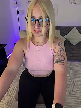 Megan lu2 online show from 04-07-26, 05:09