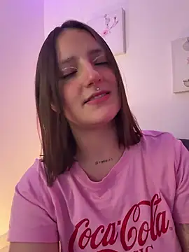 Snapshot of Megan_lu2 chatting on 01-19-26, 05:33 Megan lu2 online show from 01-19-26, 05:33