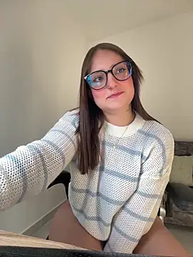 Megan lu2 online show from 09-19-25, 09:08