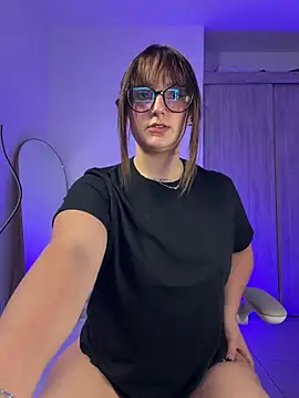 Snapshot of Megan_lu2 chatting on 06-02-26, 04:34 Megan lu2 online show from 06-02-26, 04:34