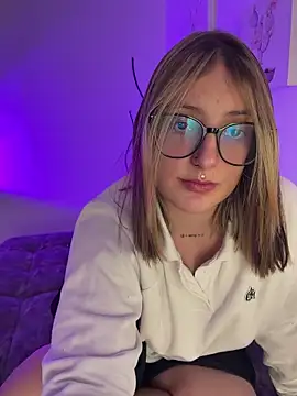 Snapshot of Megan_lu2 chatting on 02-25-26, 03:07 Megan lu2 online show from 02-25-26, 03:07