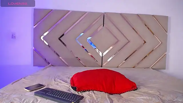 Raven foxter1 online show from 02-09-25, 08:02