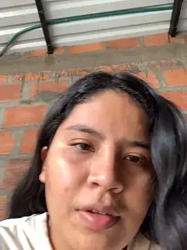 moncerrat luna online show from 02-15-25, 09:06