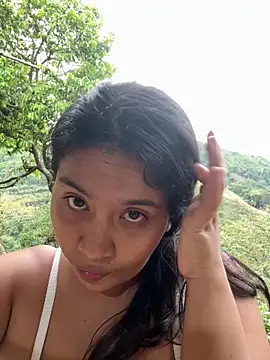 moncerrat luna online show from 03-10-26, 10:14