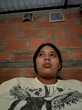 moncerrat luna online show from 09-10-25, 11:20