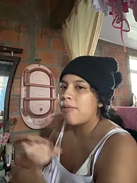 moncerrat luna online show from 11-28-25, 12:16