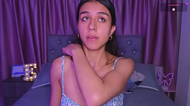 Emiily Scott1 online show from 11-13-25, 11:08