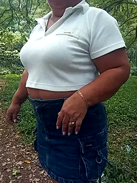 HORNY MATURE25 online show from 10-19-25, 05:37
