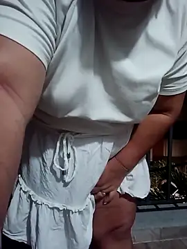 HORNY MATURE25 online show from 03-19-25, 07:49
