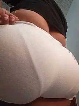 HORNY MATURE25 online show from 06-20-26, 12:59