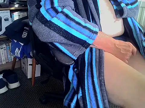 daddyflash online show from 10-27-25, 09:10