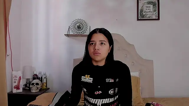 aliice walker  online show from 10-01-25, 12:42