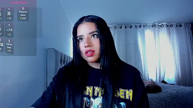 aliice walker  online show from 03-16-26, 07:27