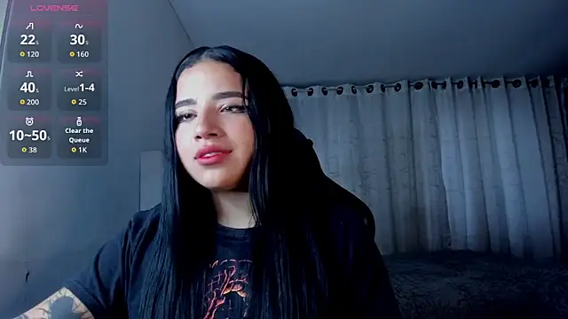 Snapshot of aliice_walker_ chatting on 06-05-26, 10:59 aliice walker online show from 06-05-26, 10:59