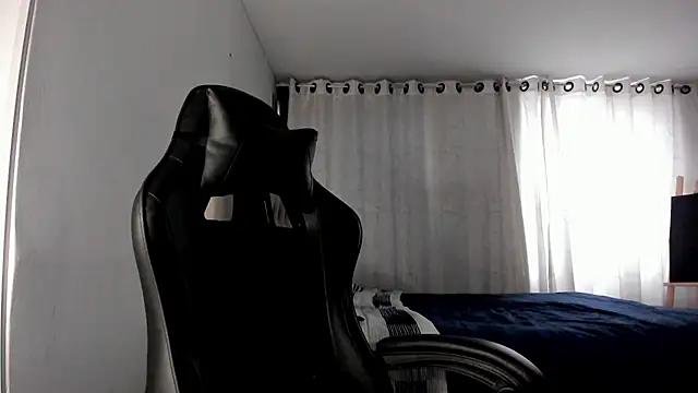 aliice walker  online show from 10-10-25, 06:20