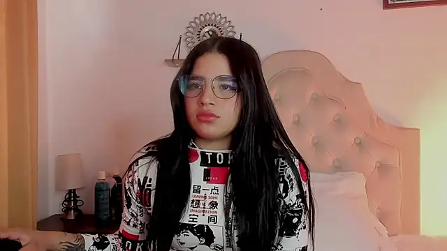 aliice walker  online show from 01-28-25, 04:30