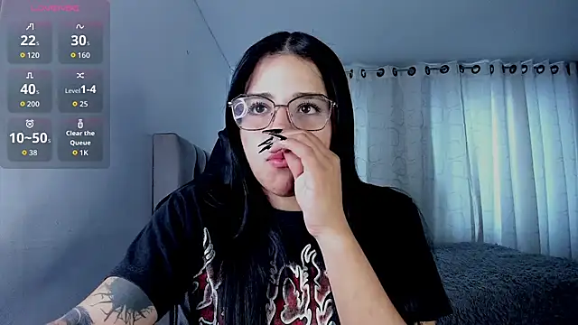 aliice walker  online show from 02-23-26, 05:35