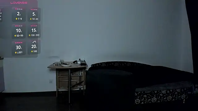 Snapshot of KitsuneRem chatting on 10-02-25, 09:18 KitsuneRem online show from 10-02-25, 09:18