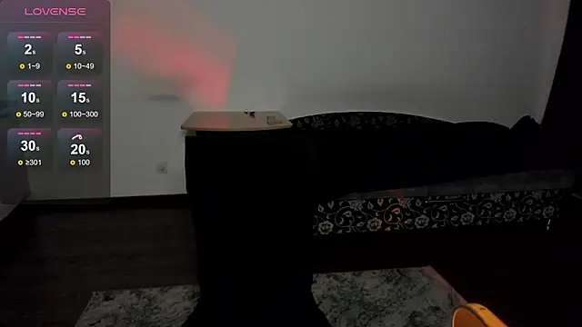 Snapshot of KitsuneRem chatting on 02-14-26, 12:44 KitsuneRem online show from 02-14-26, 12:44