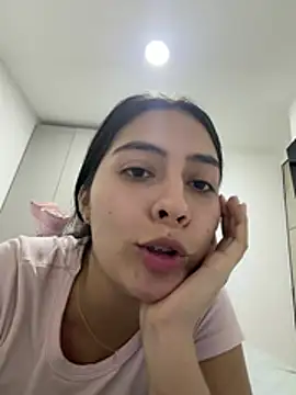 Sophie  Foxxx online show from 03-08-26, 01:00