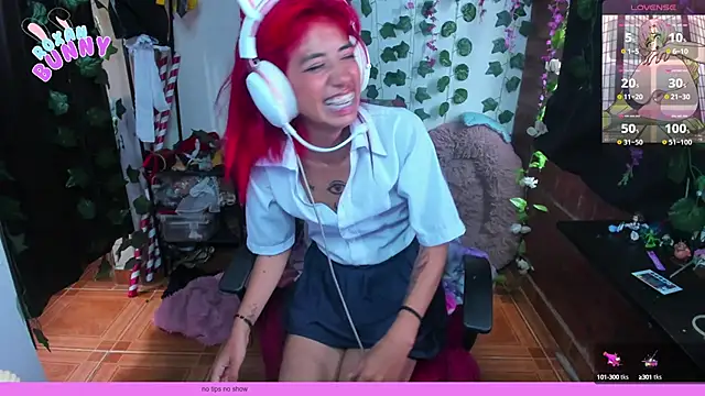 Roxanbunny1 online show from 03-04-25, 05:24