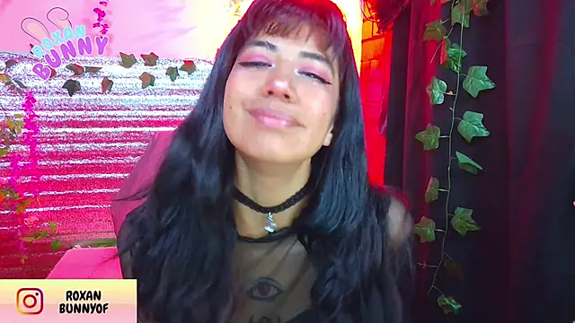 Roxanbunny1 online show from 02-11-26, 02:44