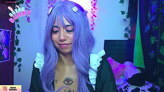 Roxanbunny1 online show from 12-23-25, 04:01