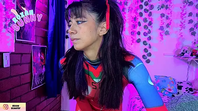 Roxanbunny1 online show from 04-10-26, 05:14