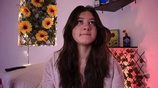 kisstarxxx online show from 04-14-26, 09:03